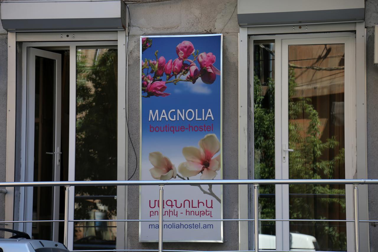 Magnolia Hostel Yerevan Exterior foto